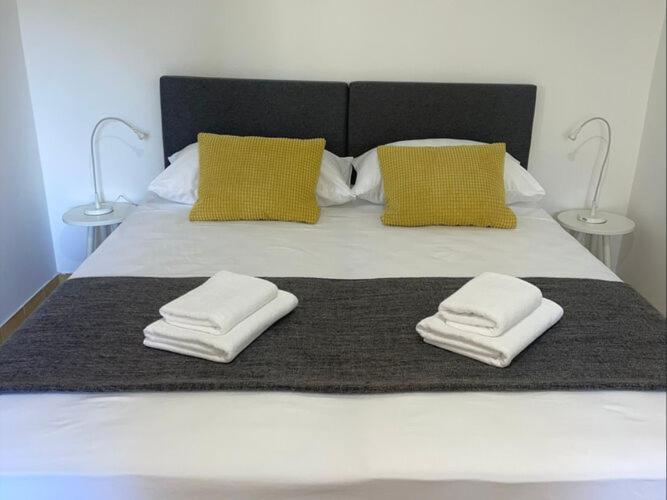 Belvilla Apartments In Holiday Resort Jezera Village, Island Murter Tisno Exterior foto